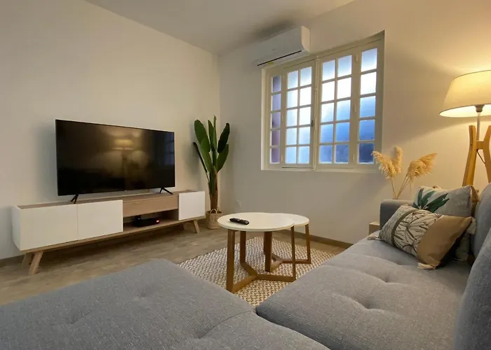 Maison 6 Personnes-Clim-Wifi-Proche Centre Ville